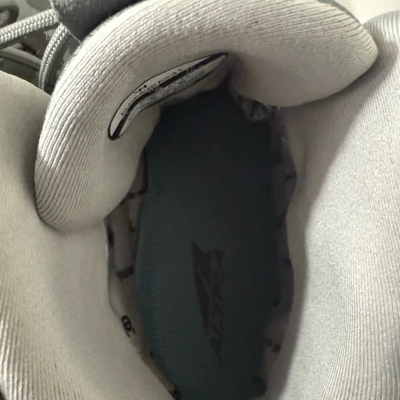 Altra Gray and Blue Athletic Shoes - Picture 6 of 10